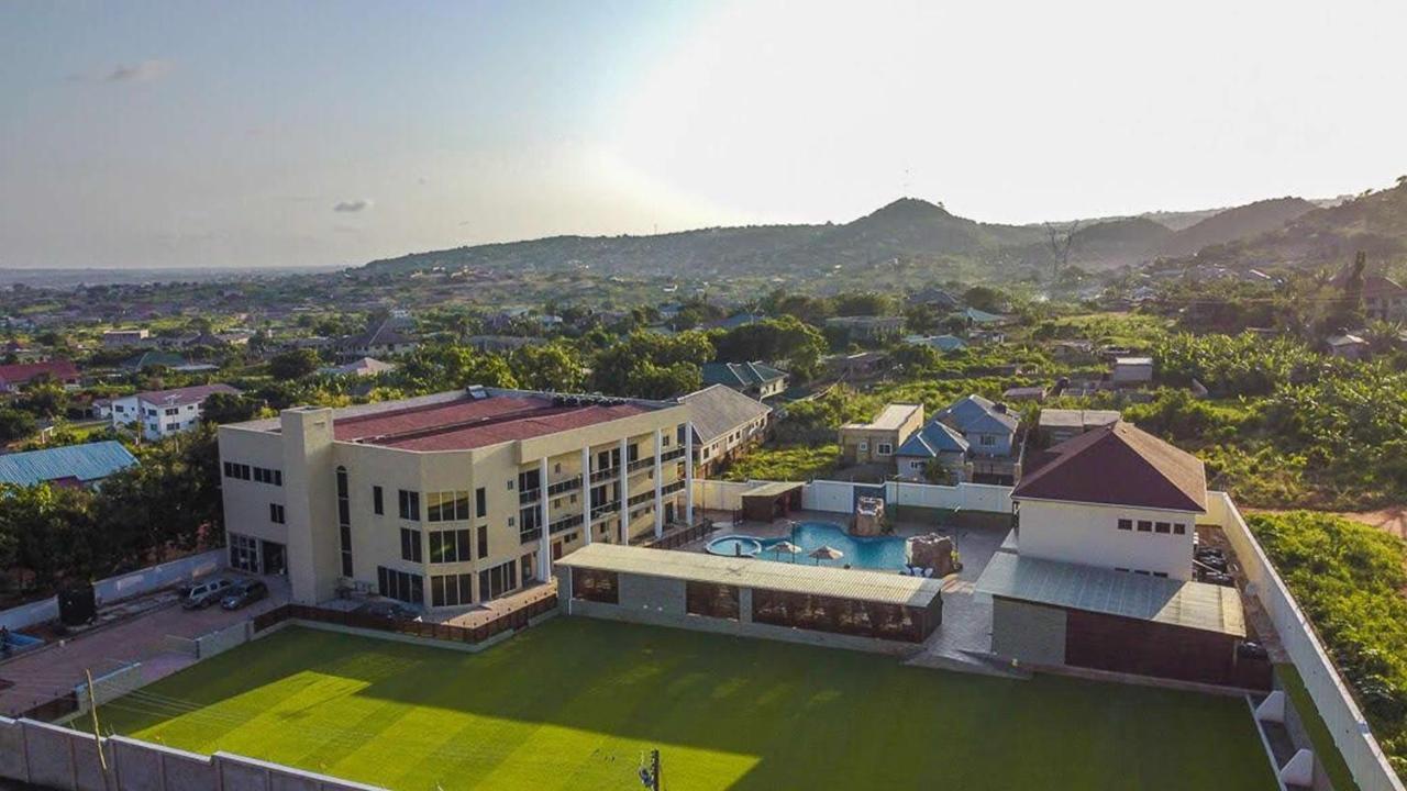 The Platinum Bay Hotel Birekuso Exteriér fotografie